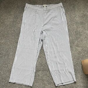 White House Black Market Women's Gray and White Striped Pants